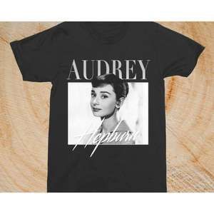Audrey Hepburn Iconic Movie Classic Fashion Retro Style Unisex T-Shirt